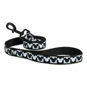 NWT Disney Parks Black and White Dog Leash.